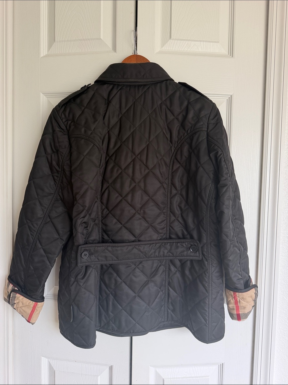 Burbey Quilted Women’s Jacket with Signature Check - Picture 6 of 10